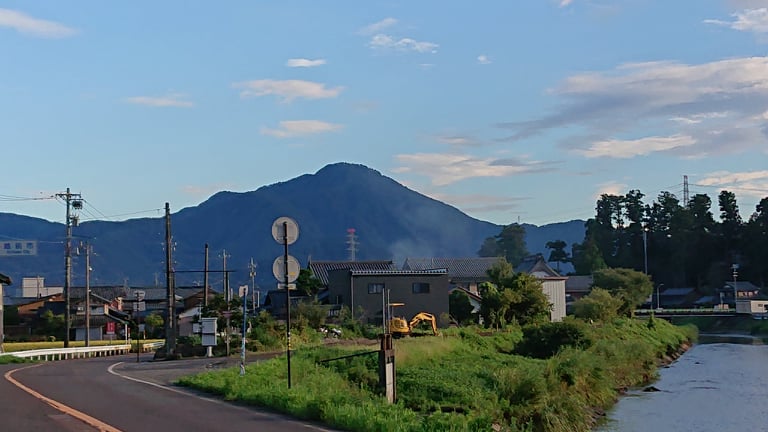 日野山夏